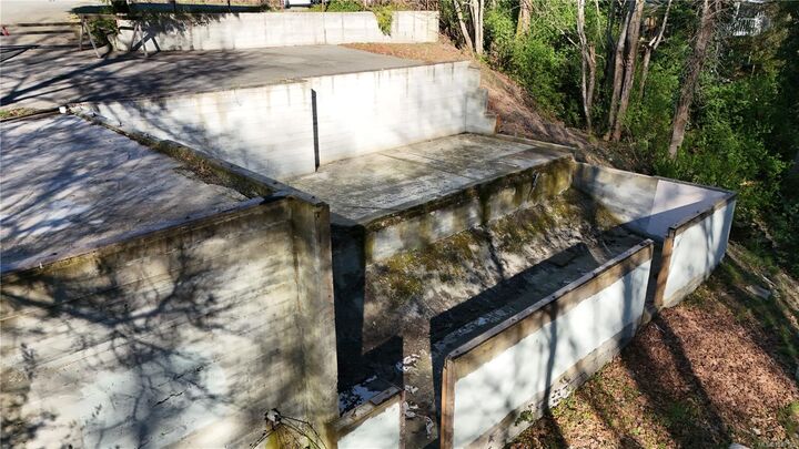 Property Photo: 3111 Departure Bay Rd BC V9T 1B6