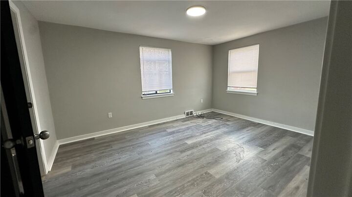 Property Photo:  646 Tarragonna St  PA 15210 