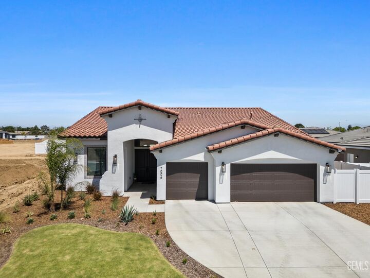 7006 Orchard View Drive  Bakersfield CA 93314 photo