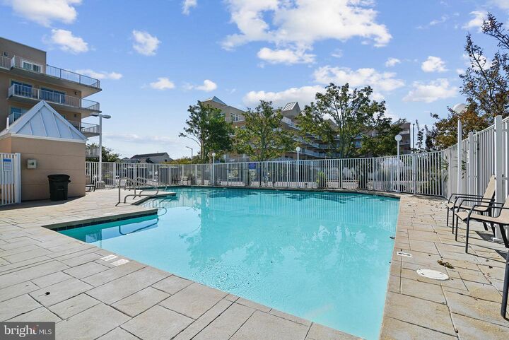 Property Photo: 104 125th Street 202 MD 21842
