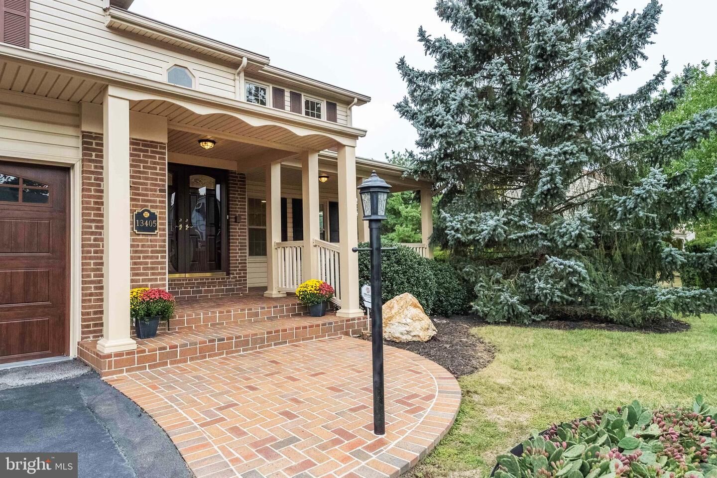 Property Photo: 13405 Virginia Willow Drive VA 22033