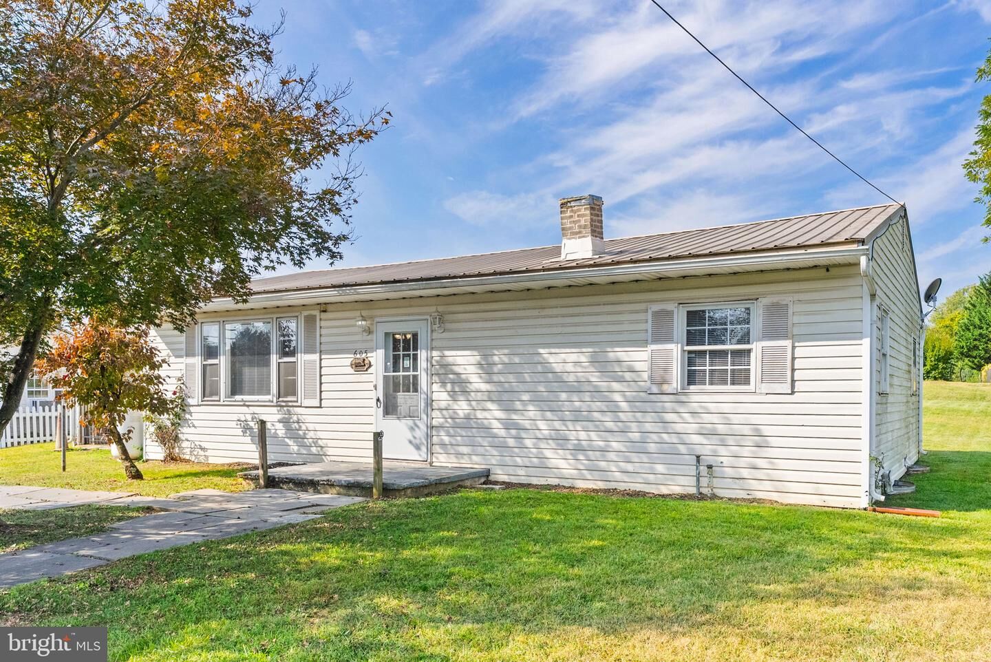 Property Photo: 605 N Marshall Street WV 25438