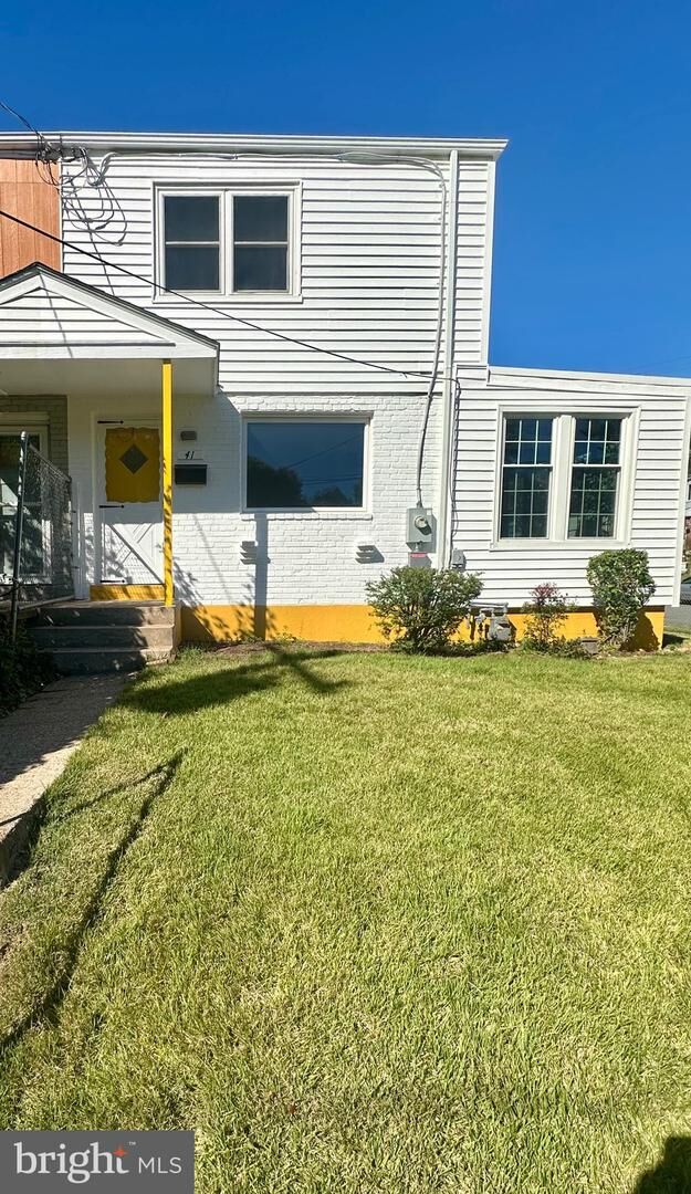 Property Photo:  41 S Early Street  VA 22304 