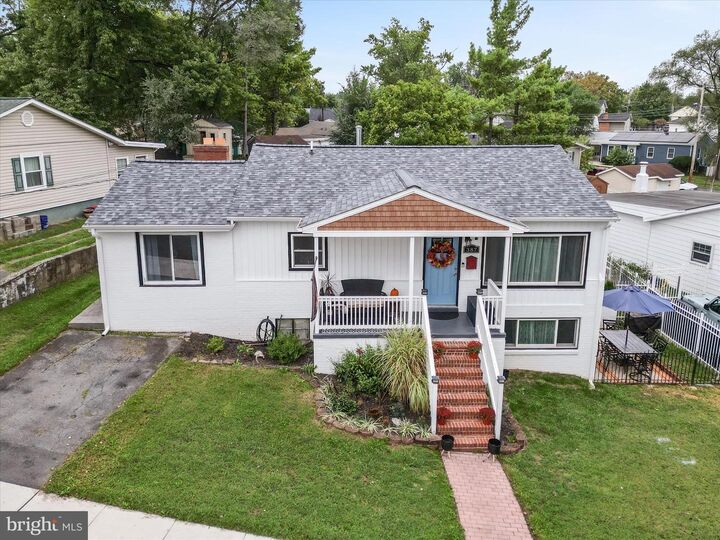 387 E Pall Mall Street  Winchester VA 22601 photo