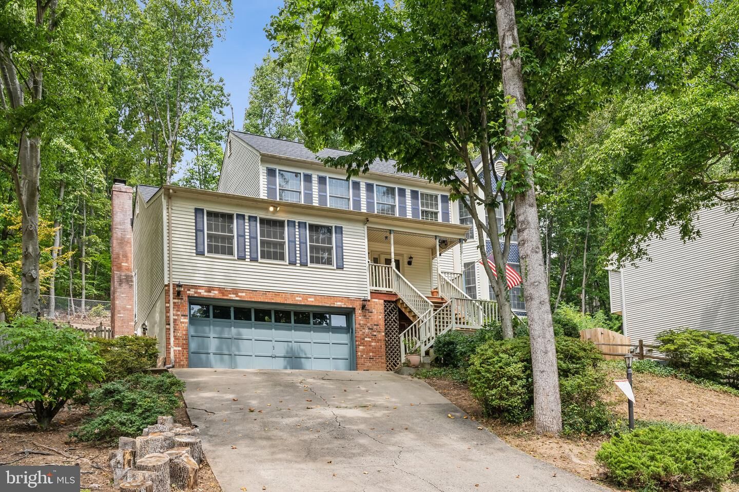 Property Photo: 2425 Harpoon Drive VA 22554