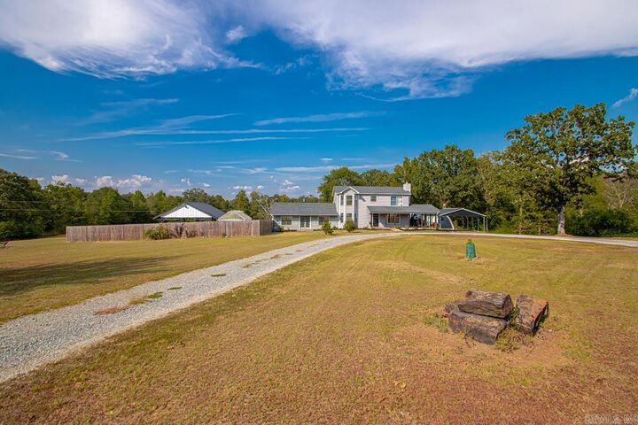 Property Photo:  125 Briarwood  AR 72058