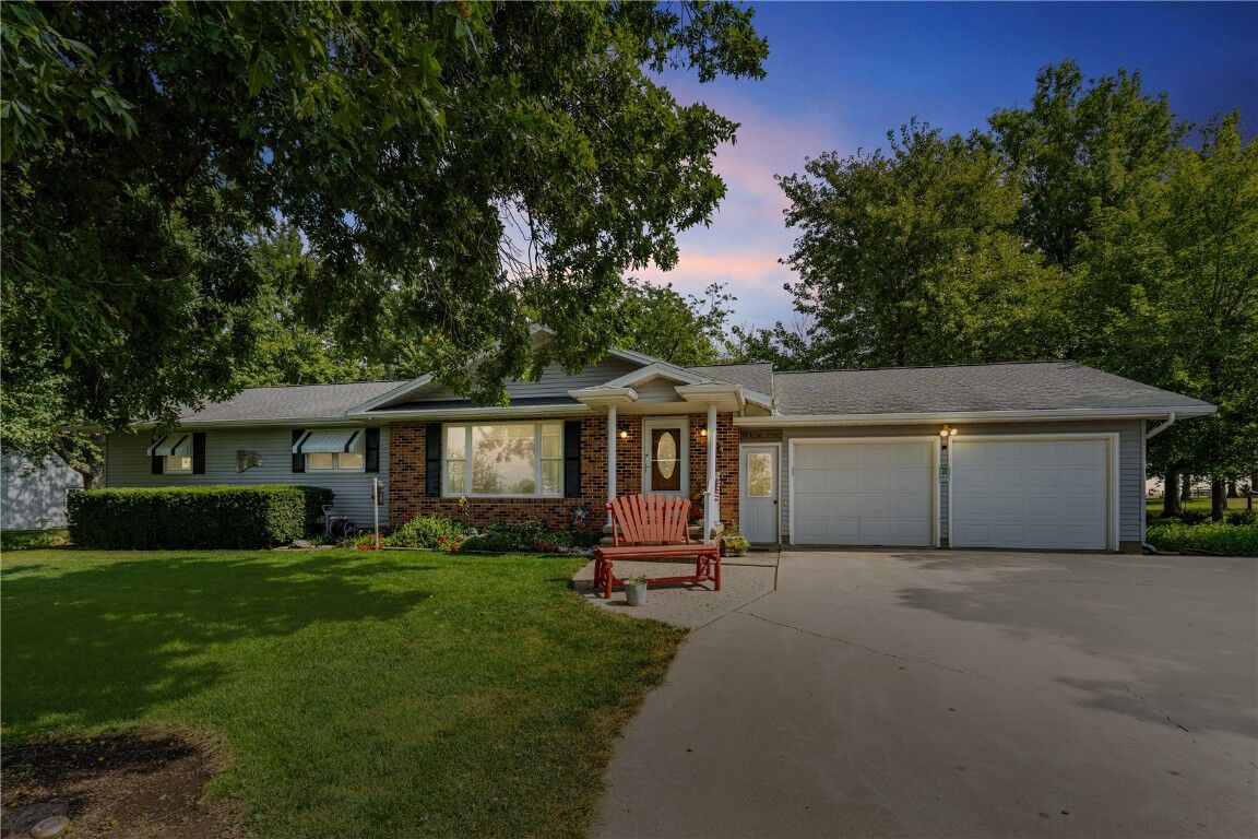 Property Photo:  5758 20th Ave Dr  IA 52349 