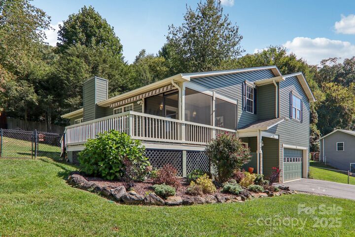 126 Pasco Loop  Waynesville NC 28785 photo