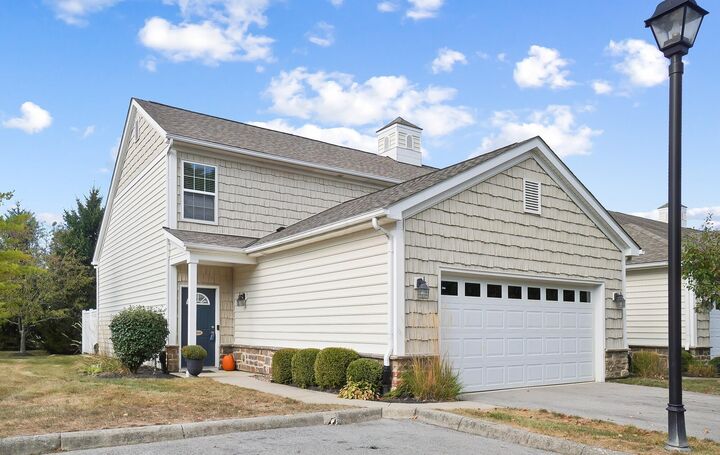 3940 Rennes Drive  Columbus OH 43221 photo