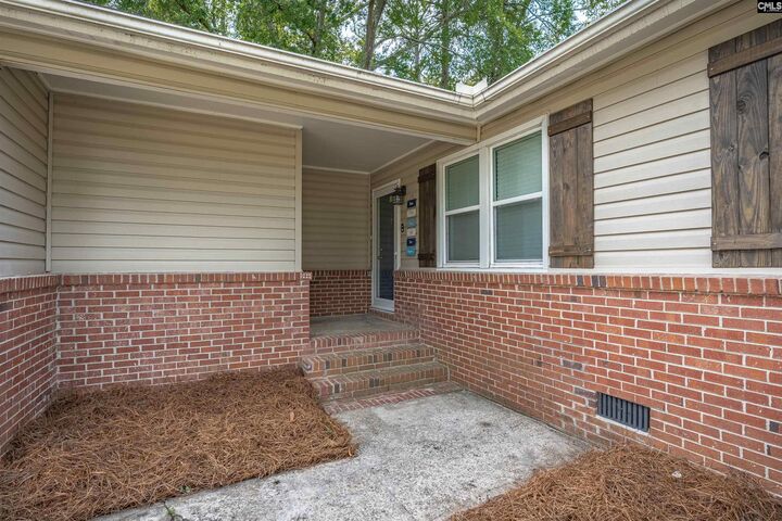 Property Photo:  219 N Royal Tower  SC 29063-2315 