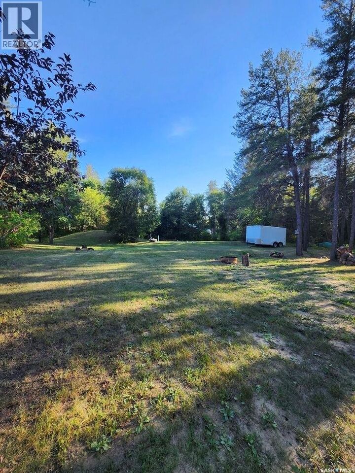 Property Photo:  474 Pine Drive  SK S6V 5R3 