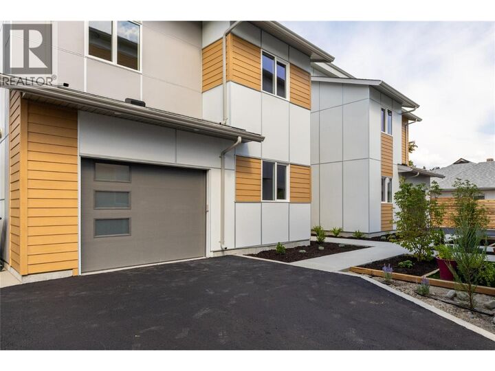 Property Photo:  763 Patterson Avenue  BC V1Y 5C9 
