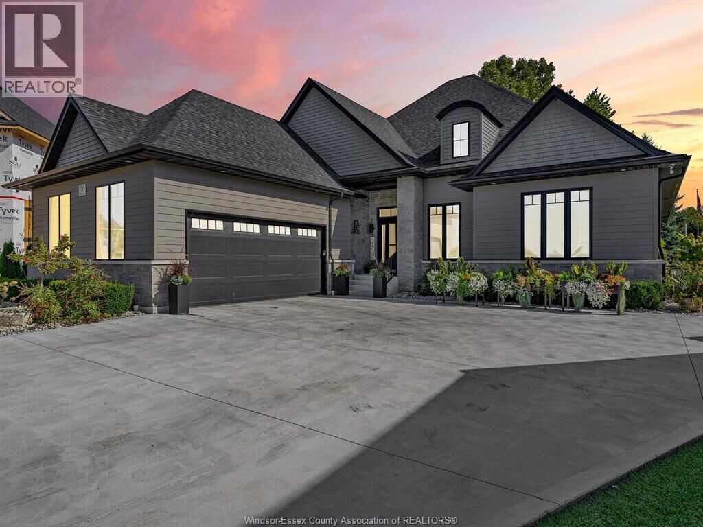 Property Photo:  36 Manuel Court  ON N0R 1G0 