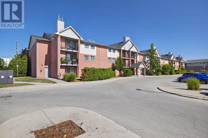 Property Photo:  144 Conway Drive 92  ON N6E 3N3 