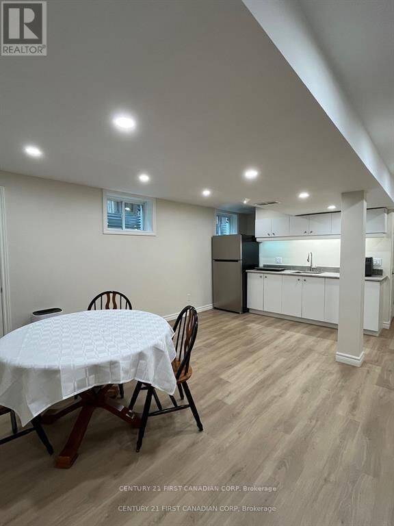 Property Photo:  2062 Cherrywood Trail  ON N6H 0C8 