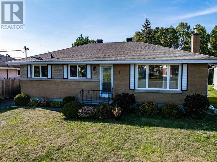 12 Lincoln Crescent  Capreol ON P0M 1H0 photo