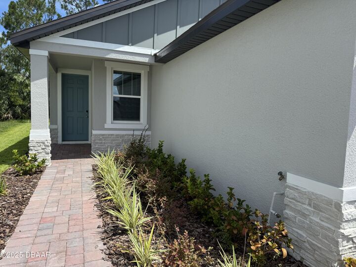 Property Photo:  236 Links Terrace Boulevard  FL 32124 