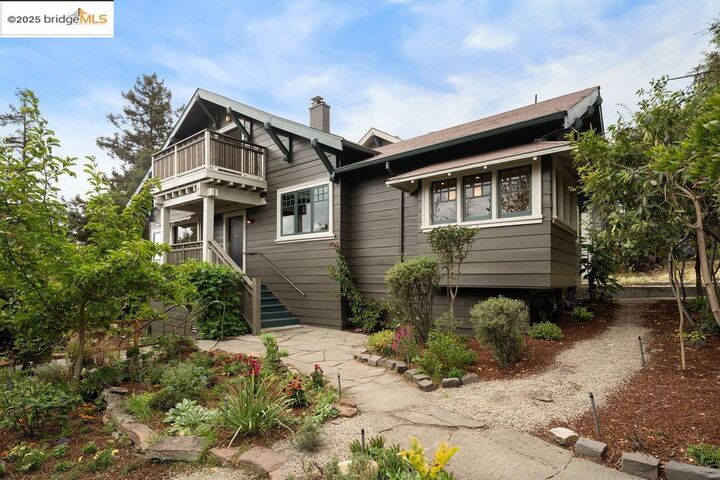 Property Photo: 1178 Oxford St CA 94707