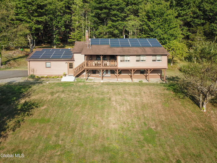 Property Photo:  166 Stanton Road  NY 12046 