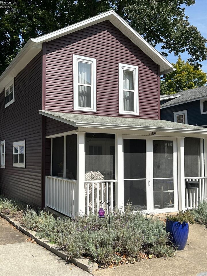 120 W 3rd Street  Lakeside OH 43440 photo