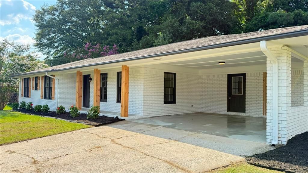 Property Photo:  4140 Weston Drive  GA 30127 