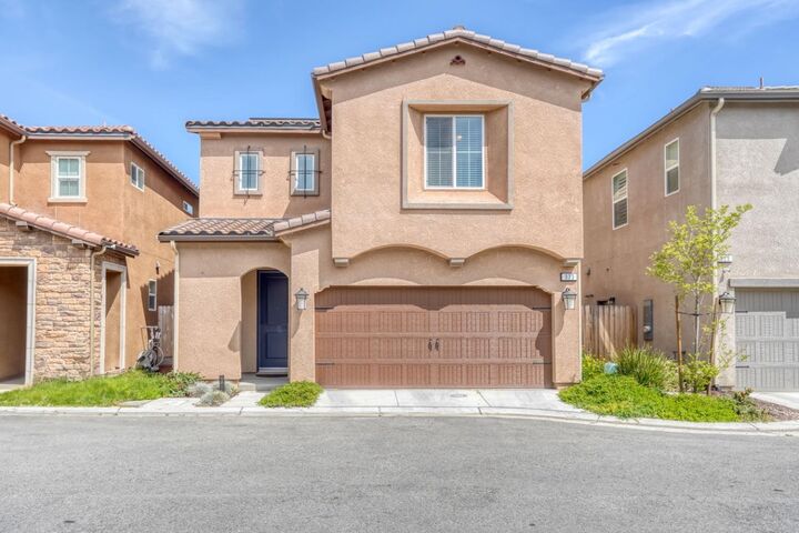 933 Winchell Way W  Madera CA 93636 photo