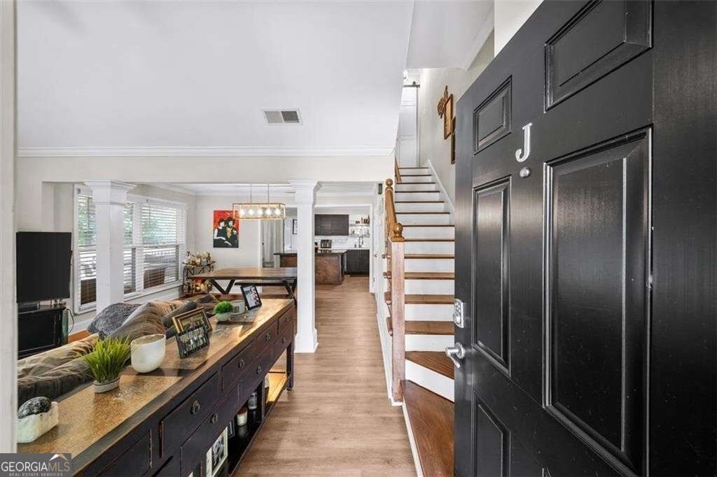 Property Photo:  1195 Minhinette Drive J  GA 30075 