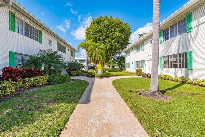 1851 NE 62nd St 603  Fort Lauderdale FL 33308 photo