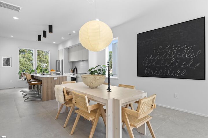 Property Photo: 37 Baywood Avenue SC 29601