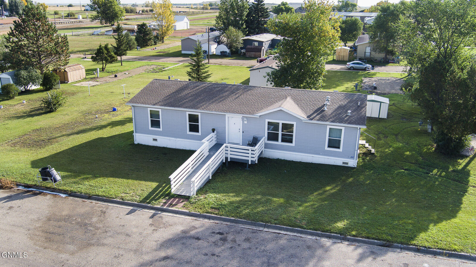 Property Photo:  211 3rd Street S  ND 58563 