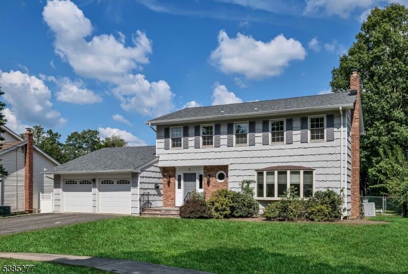 Property Photo:  3 Hillside Ave  NJ 07068 