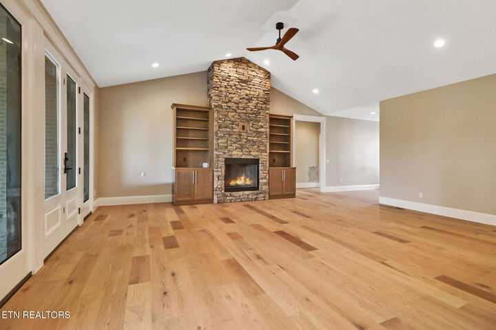 Property Photo:  5843 Dunbar Rd  TN 38572