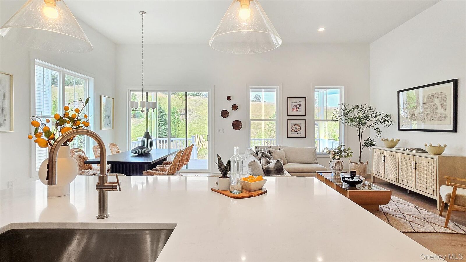 Property Photo:  1040 Cottage Drive 26  NY 10512 