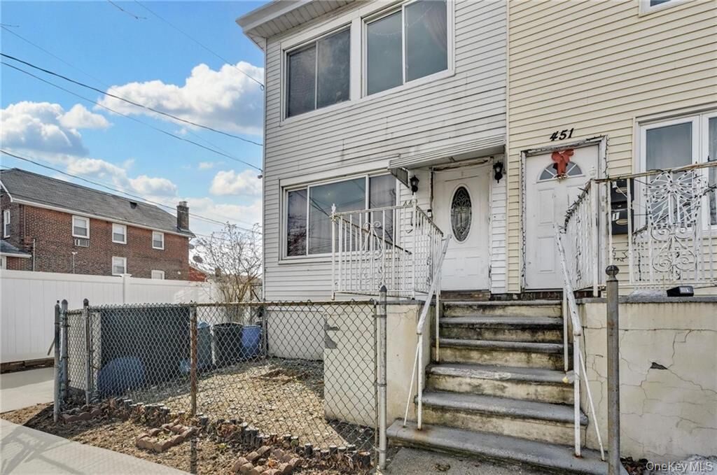 Property Photo: 449 Revere Avenue NY 10465