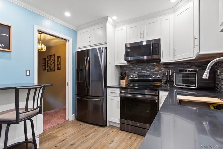 Property Photo:  5 High Street  NY 10507 