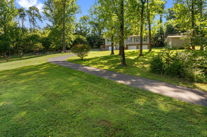 Property Photo: 1187 Colvert Rd TN 37818