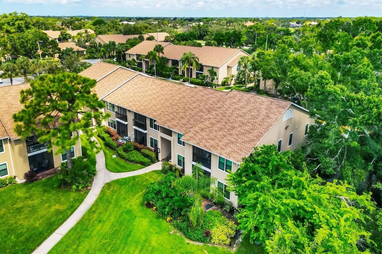 Property Photo:  4001 Crockers Lake Boulevard 27  FL 34238 