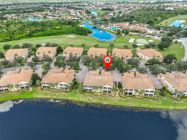 Property Photo:  1360 Emerald Dunes Drive  FL 33573 