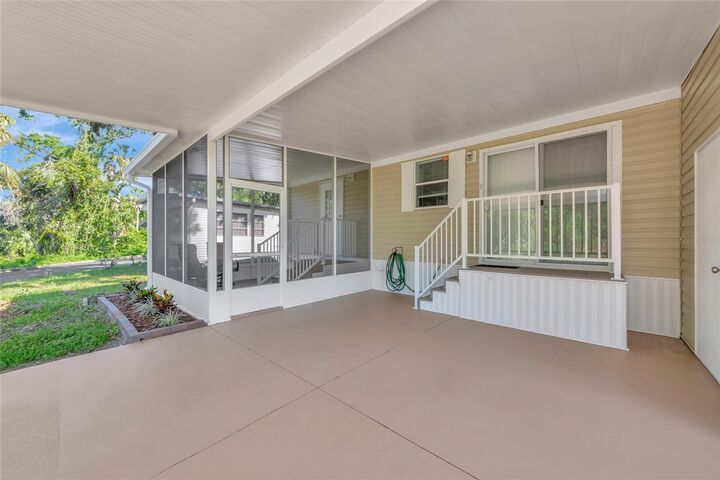 Property Photo:  3308 Anastasia Place  FL 34222 