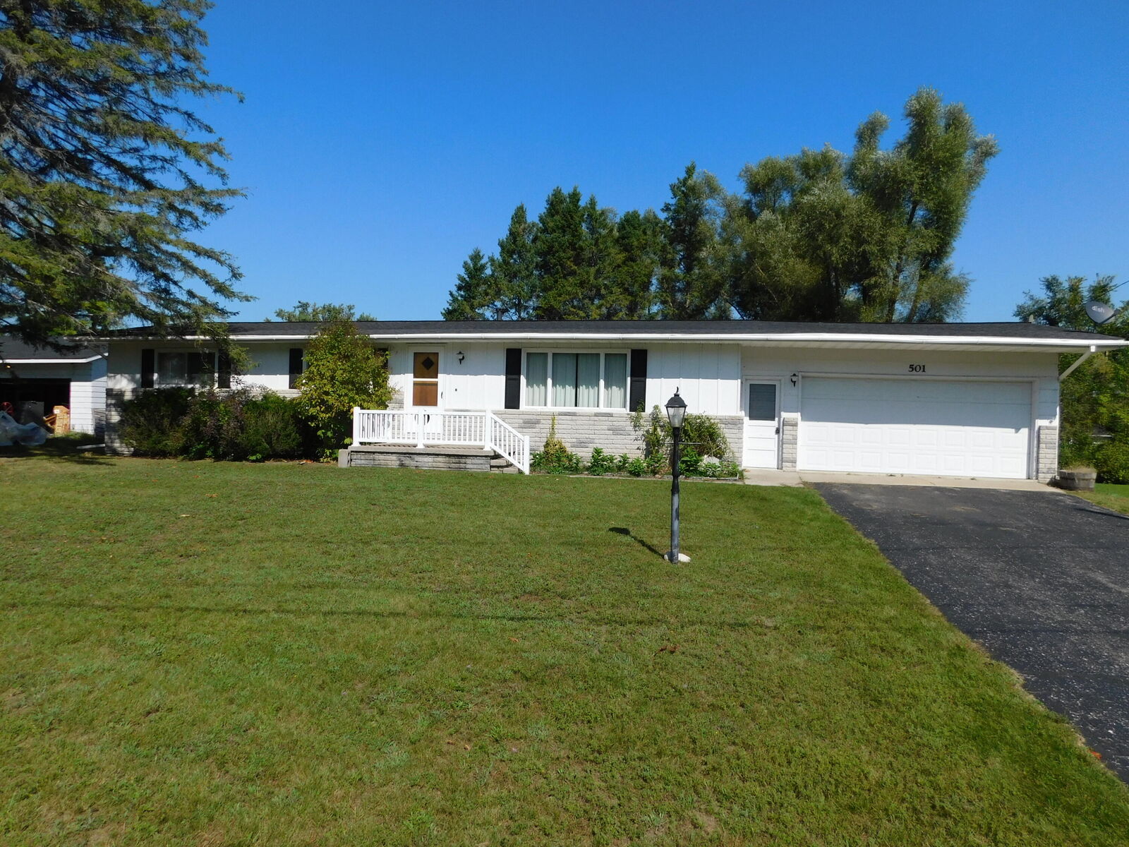 Property Photo:  501 Obrien Drive  MI 49721 