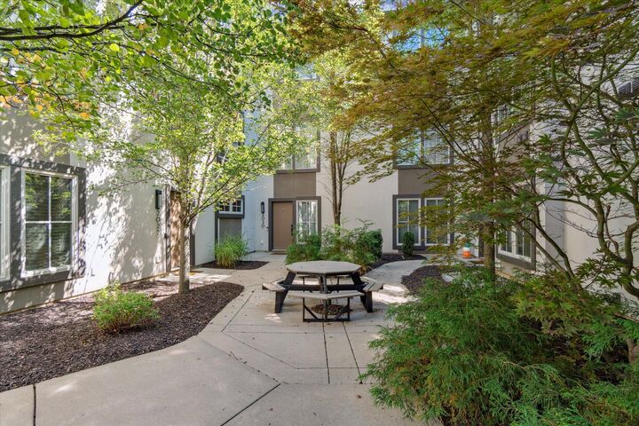 Property Photo:  2026 Celadon Drive NE  MI 49525 