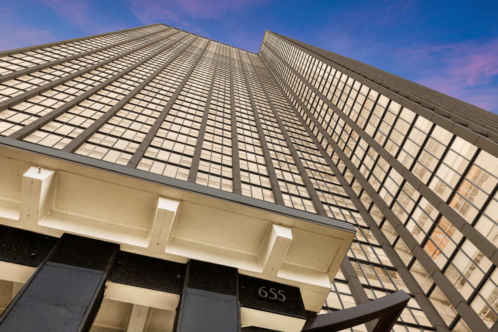 Property Photo:  655 W Irving Park Road 701  IL 60613 