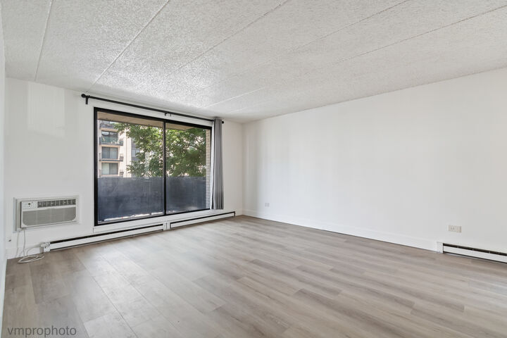 Property Photo: 9128 W Terrace Drive 2N IL 60714