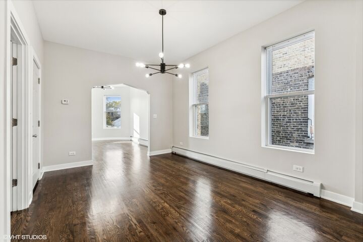 Property Photo:  1754 E 73rd Street 1  IL 60649 