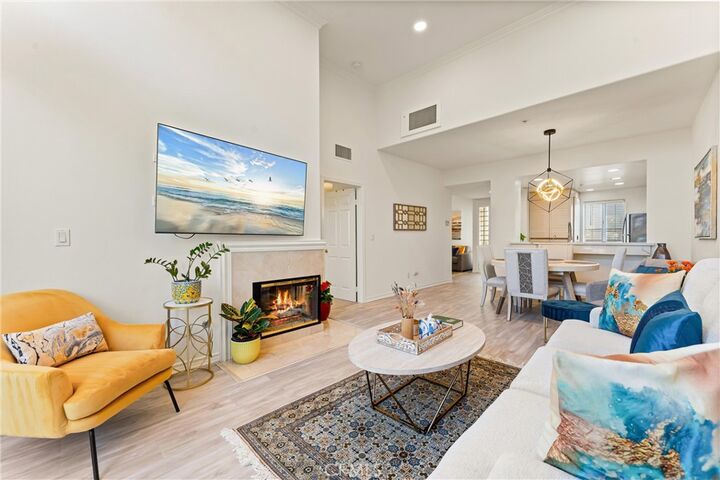 Property Photo:  2243 Martin 415  CA 92612 