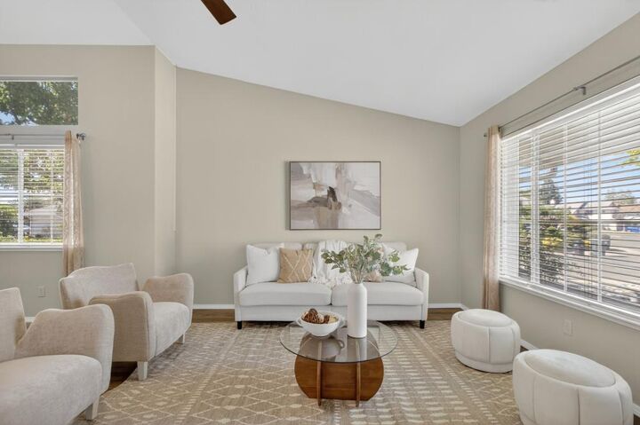 Property Photo: 8027 Wente Way CA 95829