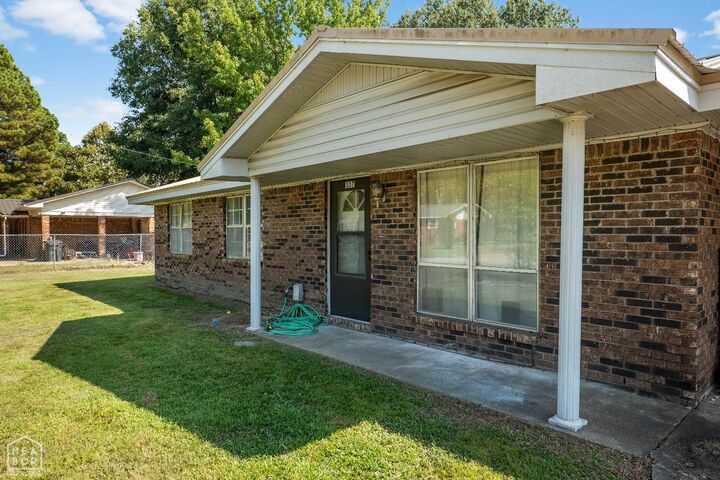 Property Photo: 307 Carson AR 72416