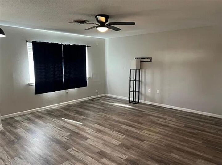Property Photo: 113 (A & B) Xi Street LA 70037