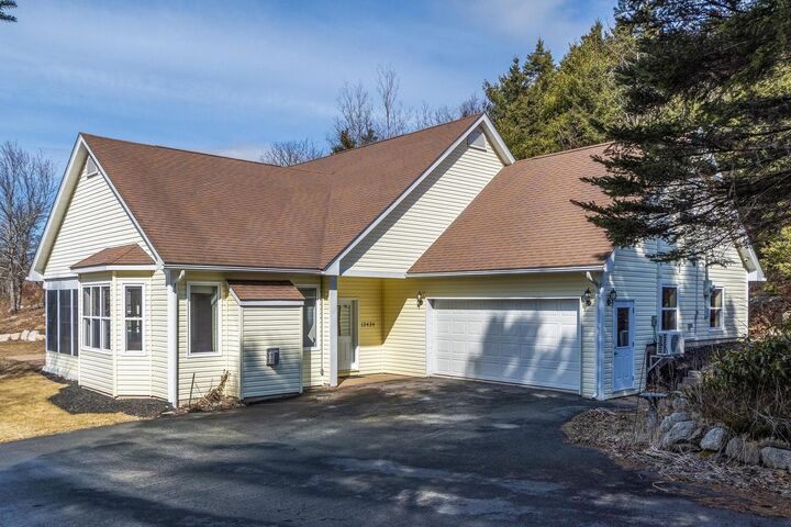 Property Photo: 13434 Peggys Cove Road NS B3Z 2J2