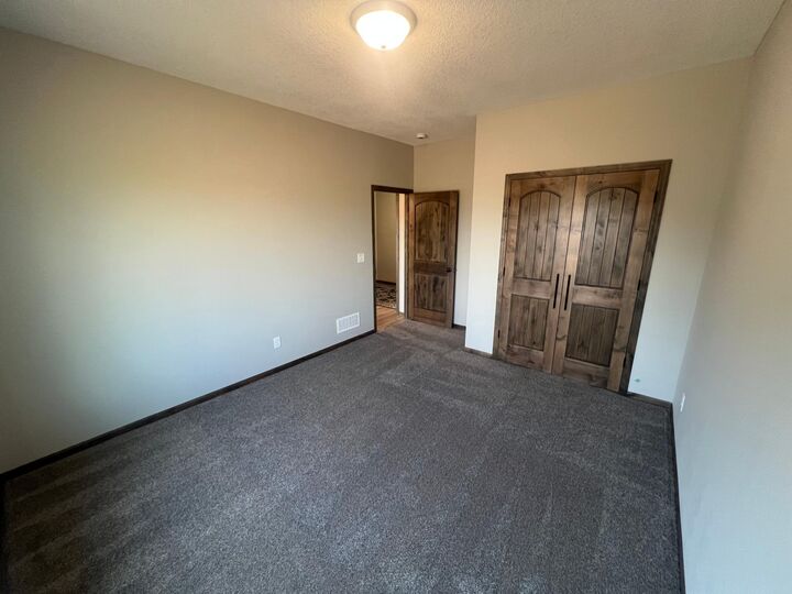 Property Photo:  1202 Poppy Court  WI 54017 